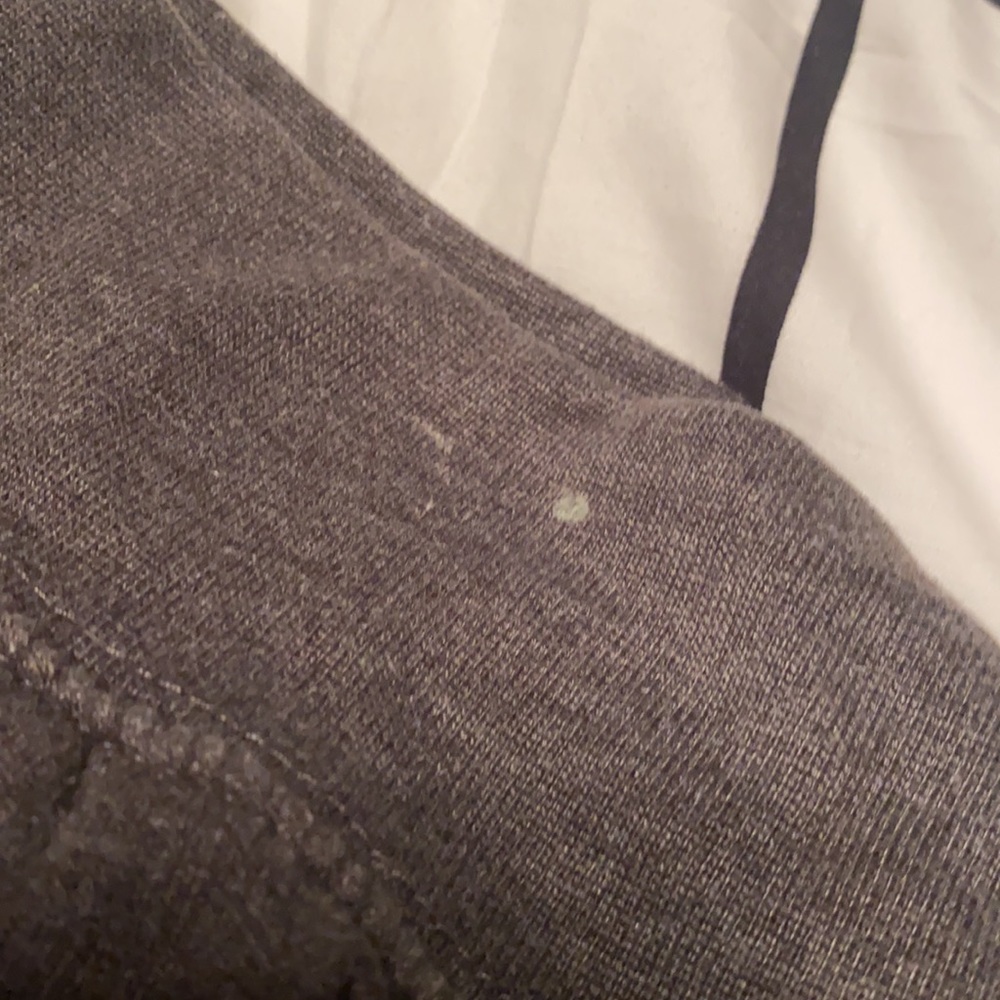 sweatshirt - Picture 3 of 3